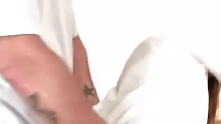 اللاتكس والأفعال صنم جميلة للغاية