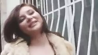 سخيف bigtit فرنسي الهاوي إلى نقود