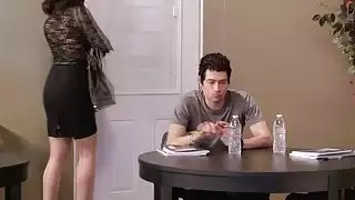 مفلس شانيل بريستون يحاول اختراق مزدوج مكثف