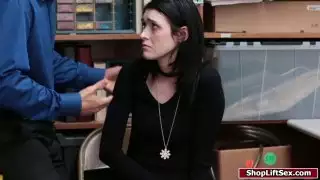 جنسي في سن المراهقة shoplifter الملاعين ضابط