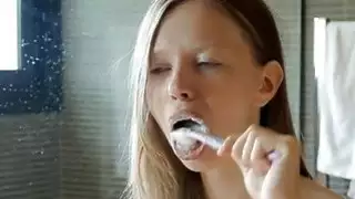 Hottie هو وجود جلسة اللعب الرطب شق