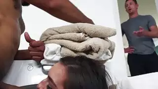 شقي في سن المراهقة خارلي قصفت من قبل الديك ضخمة