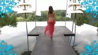 فاتنة رائعة ميكي Yabe على الشاطئ الغريب الرياء