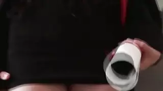 تجصيص الوجه الجميل مع الحيوانات المنوية