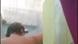 تجسس أمي الساخنة الاستحمام