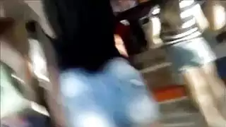 أبحث في هذا الحمار في جان شورت