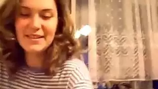 في سن المراهقة فاتنة محلية الصنع الجنس