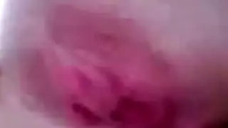 هواة العرب فرنك غيني اصابع الاتهام قبل استغل من قبل الديك