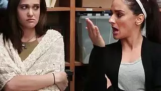 مثير Peyton وأمي سيينا بانجس مع الضابط