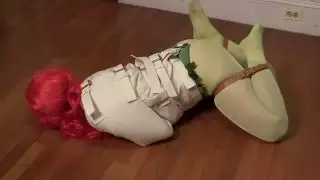 السم اللبلاب Straitjacketed