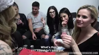 حفلة العهرة المجنونة - كلير بلوند