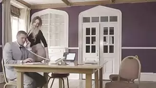 لا يصدق استغل سكرتيرة شقراء تمارا نعمة بجد