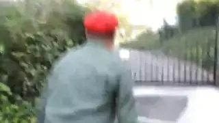 تغزو Pervs منزل جيسيز أندروز ليمارس الجنس معها كس في سن المراهقة