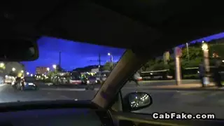 الثأر الشريط الجنسي في سيارة أجرة وهمية