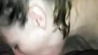 جائع نائب الرئيس الفاسد يبتلع حموله