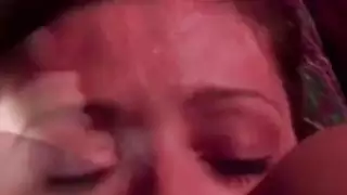 البنات تتمتع ستين تسع