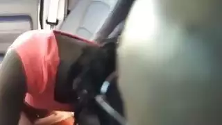 الحلو في سن المراهقة hitchhiker مصارف سابرينا في الطريق