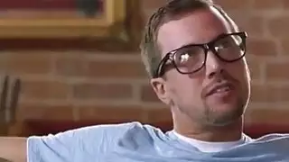 امرأة سمراء يجعل الزوج يذهب للنزهة ليمارس الجنس مع سائح