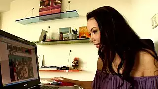 تبقى صوفيا مثيرة