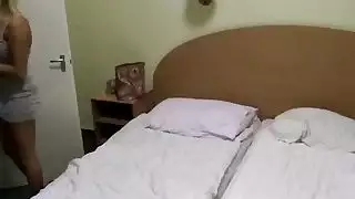 كبير titted شقراء وقحة مارس الجنس شاق في ال أهبل في pov