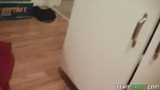 Stacie قرنية جدا اليوم