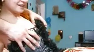 يحب الحصول على مارس الجنس من الخلف