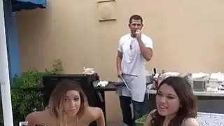 نيس titted امرأة سمراء سمراء فتاة مارس الجنس في 3some جلسة