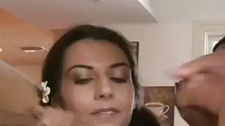 انفجرت صورة عاهرة فاتنة لو شارمل مزدوجة من قبل الديوك السوداء الكبيرة