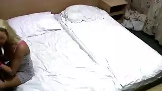 دمرت الأحمق الصغير مع ديك الوحش