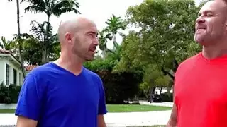 لطيف فاتنة Raylin آن يعطيها twat الجوع ليمارس الجنس