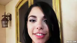 بذيء سمراء غال يعطي رئيس و كوك يثير في بوف