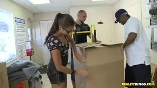 زبون