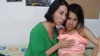 مثليه الساخن المراهقين التقبيل ولعق على كاميرا ويب