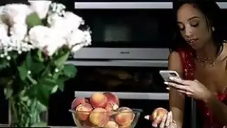 ألكسيس تاي وإميلي ويليس يمارسان الجنس مع روب بايبر
