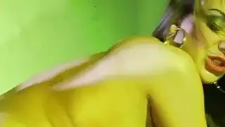 هذا lezzs مجنونة تماما في الجنس