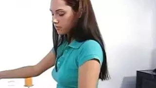 Julissa Delor أصابع ويلعب بوسها والبظر