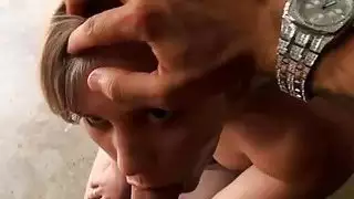 Virile chap يتمتع بممارسة الجنس مع كتي