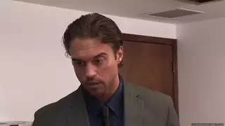 تحصل نيكول أنيستون على تقدير في مكان العمل