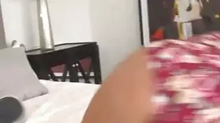 أمل دمرت هاول على وجهها الجميل