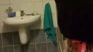التجسس أمي عارية في الصباح الباكر