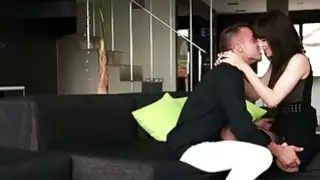 فاتنة مثير كارول الملاعين صديق بينما زوجها ليس حولها