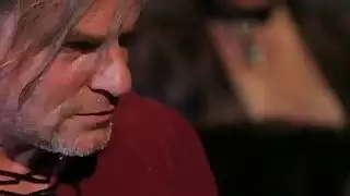 مفلس أحمر الشعر وقحة كذاب على طويل الخفقان دونغ
