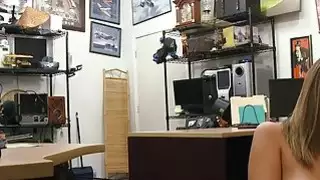 يحصل قصفت الهواة مثير فاتنة مع النظارات من قبل بيدق الرجل