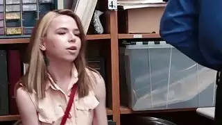 LP ضابط الملاعين Alina Wests كس doggystyle