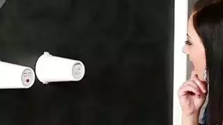 شرير آبي يحب قضبان اصطناعية التدفق
