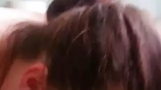 طراز كوغار مص ديك أسود