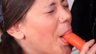 كابريس الملاعين كأرنب بلاي بوي