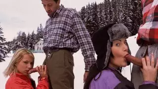 هذه الفتيات يحبون الحصول على قصفت