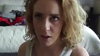 شقي بوني غراي قصفت بشدة من قبل والده