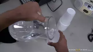 المعاقب: المنطقة العاهرة